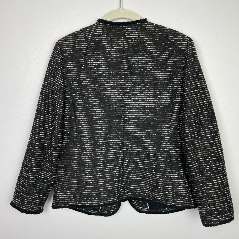 Banana Republic Black and White Boucle Fringe Trim Business Professional Balzer - Picture 7 of 15